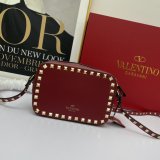ヴァレンティノバッグコピー 定番人気2021新品 Valentino レディース ショルダーバッグ