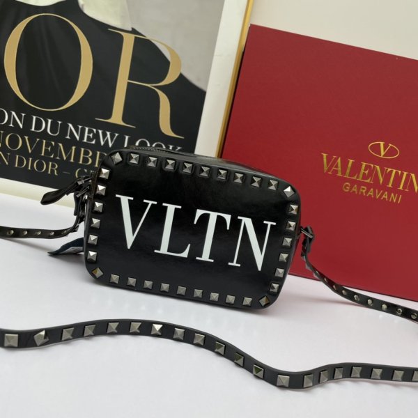 ヴァレンティノバッグコピー 大人気2021新品 Valentino レディース ショルダーバッグ