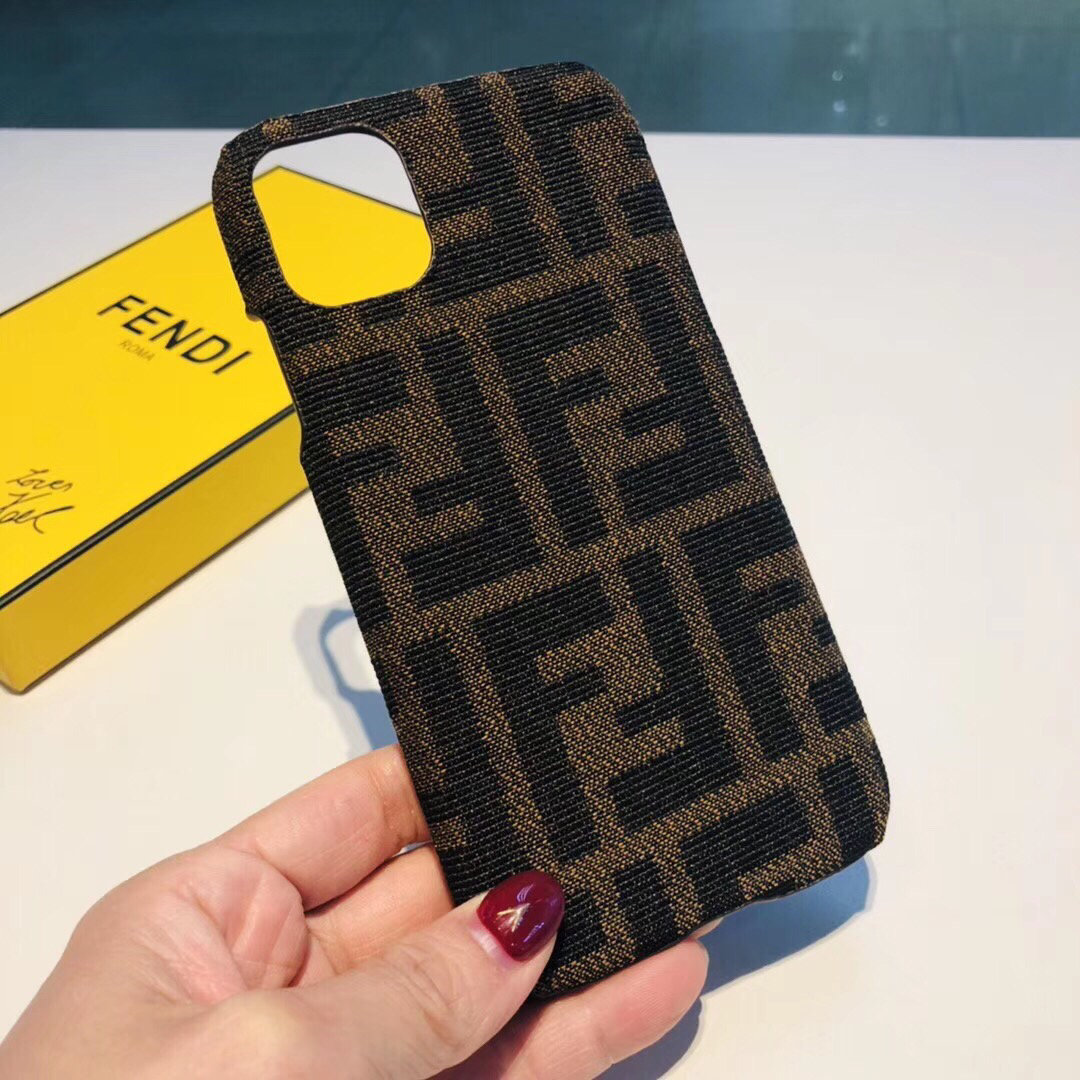 最安値に挑戦 Iphoneケース フェンディ その他