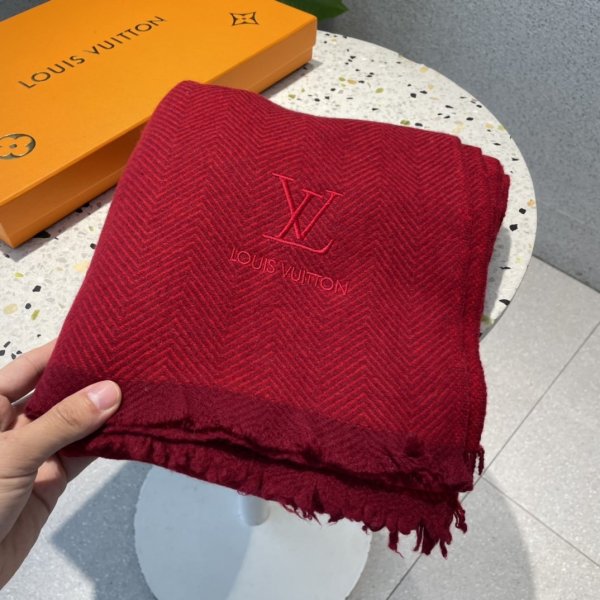 ルイヴィトンマフラーコピー 定番人気2022新品 Louis Vuitton 男女兼用 ウール スカーフ