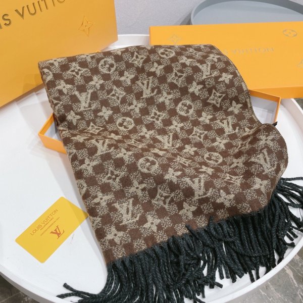 ルイヴィトンマフラーコピー 2022新品注目度NO.1 Louis Vuitton 男女兼用 ウール スカーフ