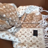 ルイヴィトンマフラーコピー 定番人気2022新品 Louis Vuitton 男女兼用 ウール スカーフ