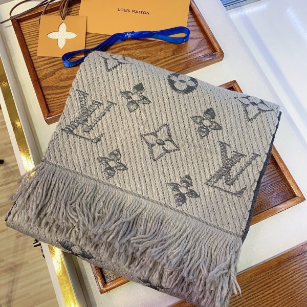ルイヴィトンマフラーコピー 定番人気2022新品 Louis Vuitton 男女兼用 ウール スカーフ