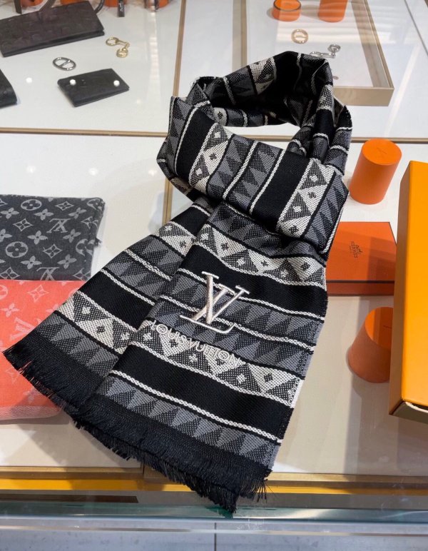ルイヴィトンマフラーコピー 定番人気2022新品 Louis Vuitton 男女兼用 ウール スカーフ
