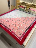 ルイヴィトンマフラーコピー 定番人気2022新品 Louis Vuitton 男女兼用 ウール スカーフ
