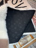 ルイヴィトンマフラーコピー 定番人気2022新品 Louis Vuitton 男女兼用 ウール スカーフ