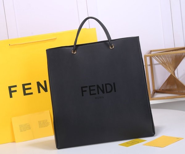 フェンディバッグコピー 定番人気2022新品 FENDI レディース トートバッグ