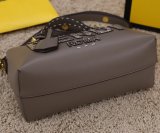フェンディバッグコピー 2022新品注目度NO.1 FENDI レディース ショルダーバッグ