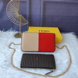 フェンディバッグコピー 大人気2022新品 FENDI レディース ショルダーバッグ