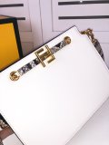 フェンディバッグコピー 大人気2022新品 FENDI レディース ショルダーバッグ