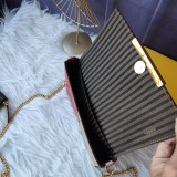 フェンディバッグコピー 大人気2022新品 FENDI レディース ショルダーバッグ