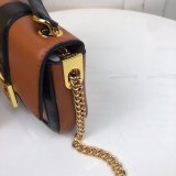 フェンディバッグコピー 2022新品注目度NO.1 FENDI レディース ショルダーバッグ