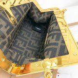 フェンディバッグコピー 2022新品注目度NO.1 FENDI レディース ショルダーバッグ
