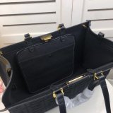 フェンディバッグコピー 2022新品注目度NO.1 FENDI レディース トートバッグ