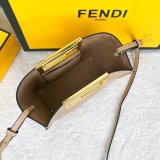 フェンディバッグコピー 定番人気2022新品 FENDI レディース ショルダーバッグ
