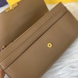 フェンディバッグコピー 大人気2022新品 FENDI レディース ショルダーバッグ