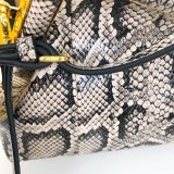 フェンディバッグコピー 大人気2022新品 FENDI レディース ショルダーバッグ