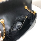 フェンディバッグコピー 定番人気2022新品 FENDI レディース ショルダーバッグ