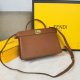 フェンディバッグコピー 2022新品注目度NO.1 FENDI レディース ハンドバッグ