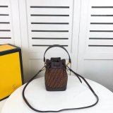 フェンディバッグコピー 2022新品注目度NO.1 FENDI レディース バケツバッグ