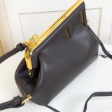 フェンディバッグコピー 大人気2022新品 FENDI レディース ショルダーバッグ