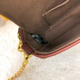 フェンディバッグコピー 定番人気2022新品 FENDI レディース ショルダーバッグ
