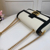 フェンディバッグコピー 2022新品注目度NO.1 FENDI レディース ショルダーバッグ