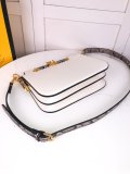 フェンディバッグコピー 大人気2022新品 FENDI レディース ショルダーバッグ