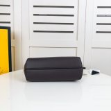 フェンディバッグコピー 大人気2022新品 FENDI レディース ショルダーバッグ