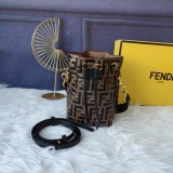 フェンディバッグコピー 定番人気2022新品 FENDI レディース バケツバッグ