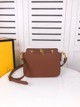 フェンディバッグコピー 大人気2022新品 FENDI レディース ショルダーバッグ