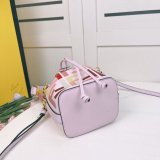 フェンディバッグコピー 定番人気2022新品 FENDI レディース バケツバッグ