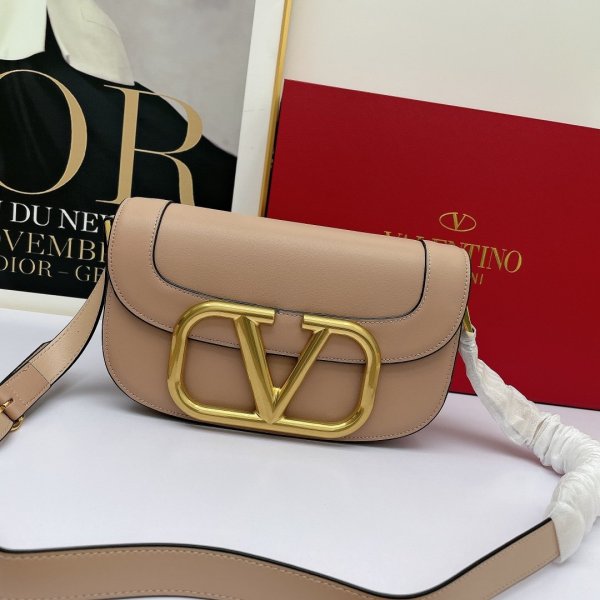 ヴァレンティノバッグコピー 大人気2022新品 Valentino レディース ショルダーバッグ