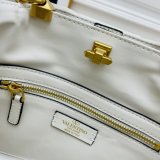 ヴァレンティノバッグコピー 定番人気2022新品 Valentino レディース ハンドバッグ