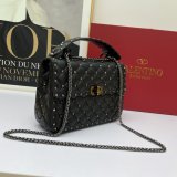 ヴァレンティノバッグコピー 大人気2022新品 Valentino レディース ショルダーバッグ