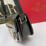 ヴァレンティノバッグコピー 2022新品注目度NO.1 Valentino レディース ショルダーバッグ
