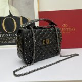 ヴァレンティノバッグコピー 2022新品注目度NO.1 Valentino レディース ショルダーバッグ