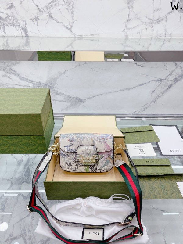 グッチバッグコピー 定番人気2022新品 GUCCI レディース ショルダーバッグ