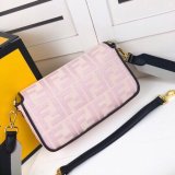 フェンディバッグコピー 2022新品注目度NO.1 FENDI レディース ハンドバッグ
