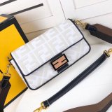 フェンディバッグコピー 定番人気2022新品 FENDI レディース ハンドバッグ