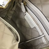 マイケル コースバッグコピー 2022新品注目度NO.1 Michael Kors レディース バックパック
