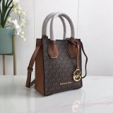 マイケル コースバッグコピー 2022新品注目度NO.1 Michael Kors レディース トートバッグ