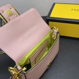 ヴェルサーチェバッグコピー 2022新品注目度NO.1 VERSACE レディース ショルダーバッグ