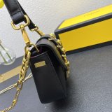 ヴェルサーチェバッグコピー 大人気2022新品 VERSACE レディース ショルダーバッグ
