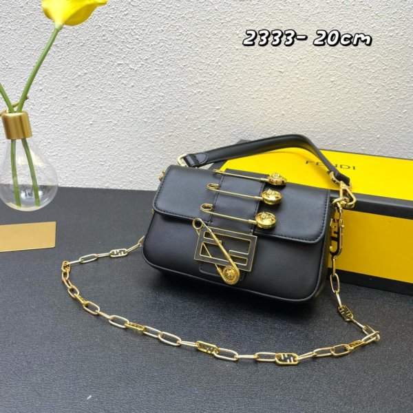 ヴェルサーチェバッグコピー 大人気2022新品 VERSACE レディース ショルダーバッグ