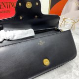 ヴァレンティノバッグコピー 大人気2022新品 Valentino レディース ショルダーバッグ