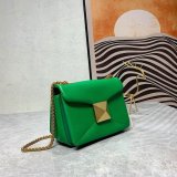 ヴァレンティノバッグコピー 大人気2022新品 Valentino レディース ショルダーバッグ
