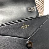ヴァレンティノバッグコピー 定番人気2022新品 Valentino レディース ショルダーバッグ