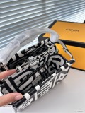 フェンディバッグコピー 大人気2023新品 FENDI レディース ハンドバック