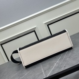 フェンディバッグコピー 2023新品注目度NO.1 FENDI レディース ハンドバッグ